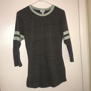 Lularoe Randy baseball tee